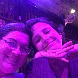 Meet your Posher, Sariah